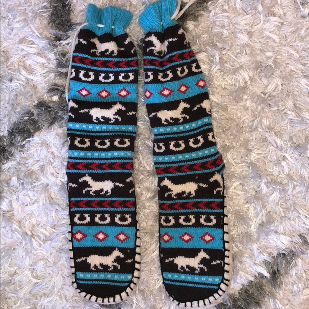 Used Lazy One Muk Luk Slippers Adult Classic